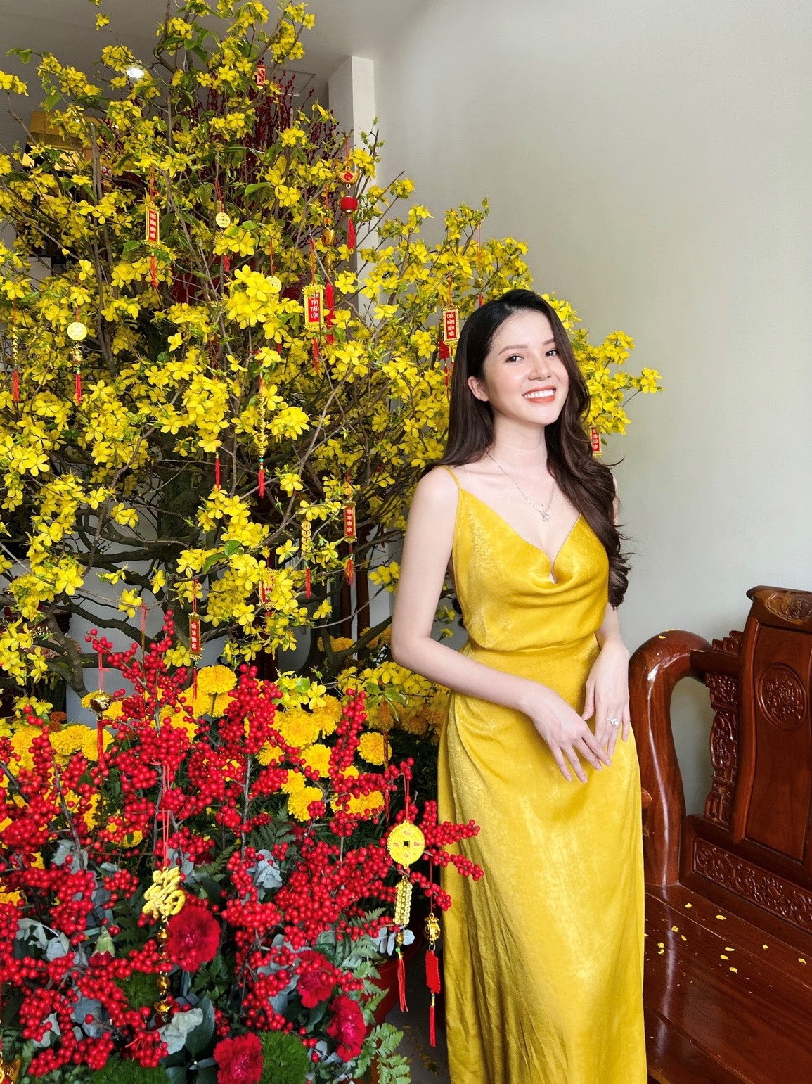 Hoa khôi Huỳnh Thúy Vi: Qua đại dịch, điều trân quý đó là Tết đoàn viên! - 3 Hoa khôi Huỳnh Thúy Vi: Qua đại dịch, điều trân quý đó là Tết đoàn viên! - 3