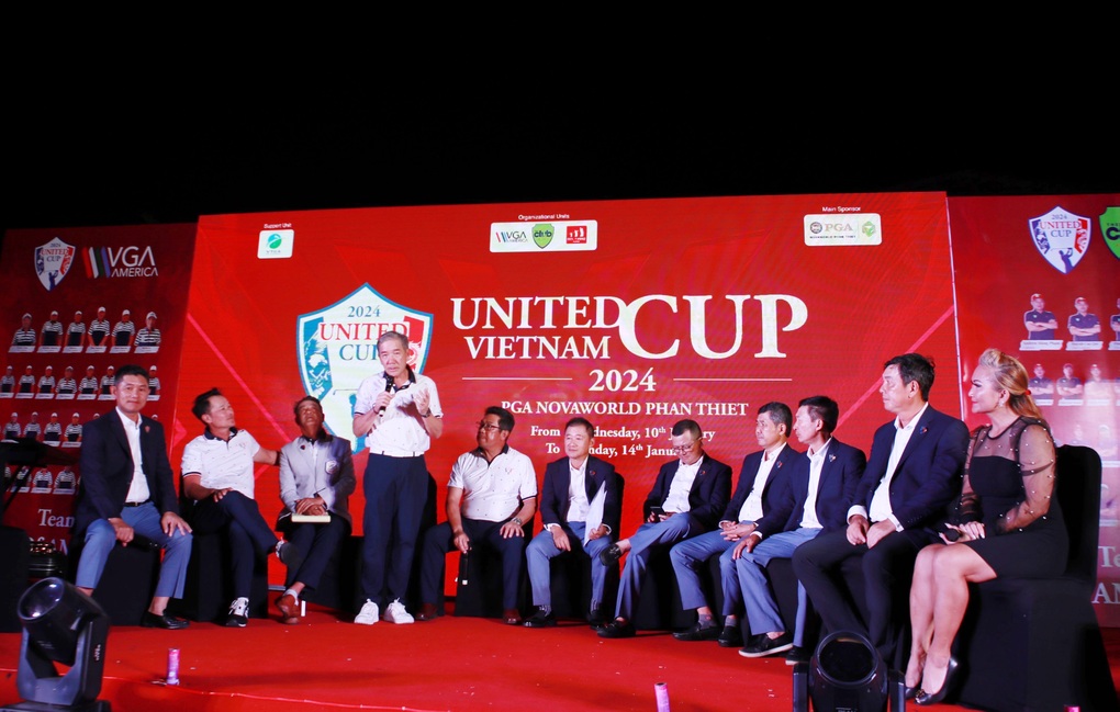 Giải golf đồng đội hấp dẫn diễn ra ở Bình Thuận - 1 Giải golf đồng đội hấp dẫn diễn ra ở Bình Thuận - 1