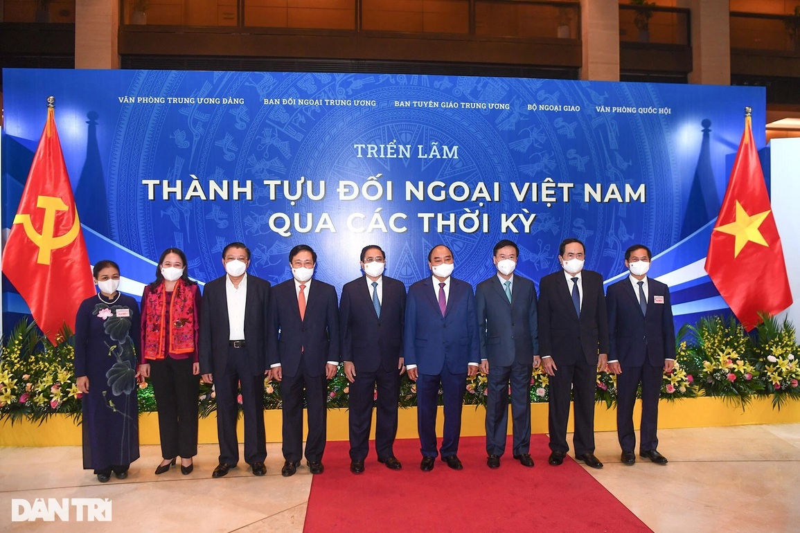 Tổng Bí thư Nguyễn Phú Trọng chủ trì hội nghị đối ngoại toàn quốc đầu tiên - 4 Tổng Bí thư Nguyễn Phú Trọng chủ trì hội nghị đối ngoại toàn quốc đầu tiên - 4