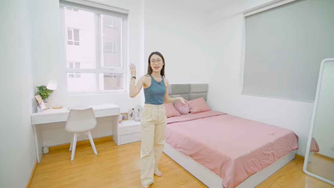 Không gian chung cư full trắng của nữ MC trẻ nhất Đường lên đỉnh Olympia - 5 Không gian chung cư full trắng của nữ MC trẻ nhất Đường lên đỉnh Olympia - 5
