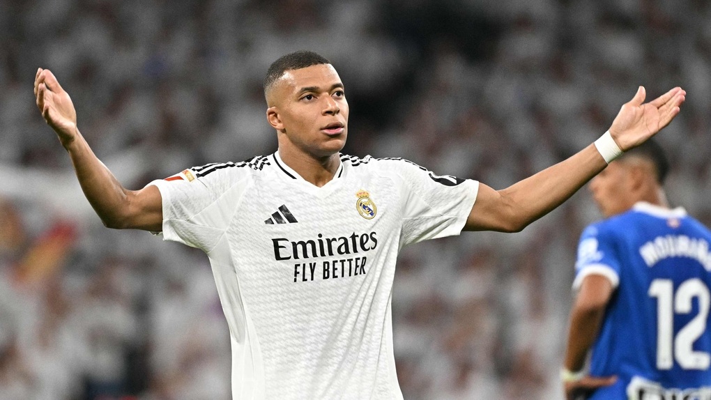 Kylian Mbappe đang thăng hoa, Real Madrid bỗng nhận tin sét đánh - 1