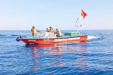 Vụ thuyền không người lái trôi vào bờ: Tìm thấy thi thể ông lão 72 tuổi