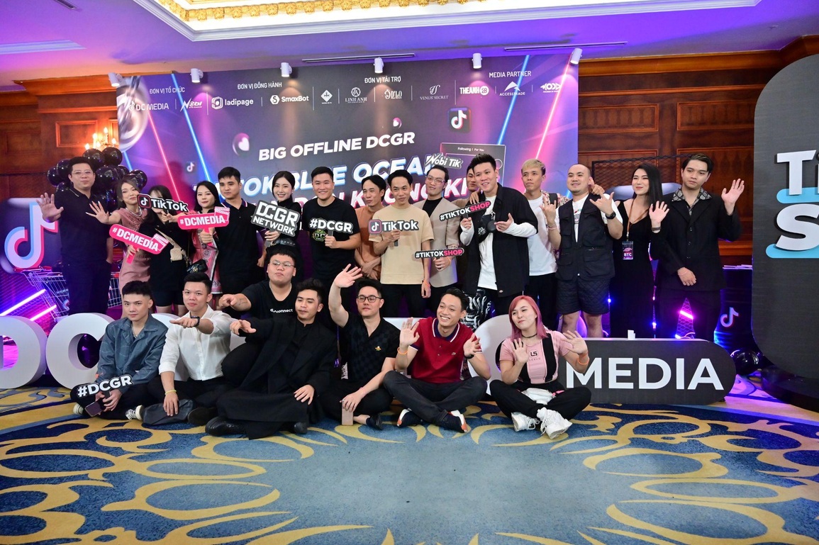 Lễ ký kết hợp tác Tiktok Blue Ocean - vạn đơn không khó - 2 Lễ ký kết hợp tác Tiktok Blue Ocean - vạn đơn không khó - 2