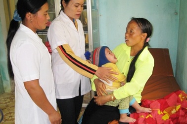 Nữ bác sỹ tận tâm của bản Mông