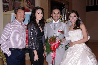 “Sao” dự tiệc cưới Đức Tiến và hoa hậu Bình Phương