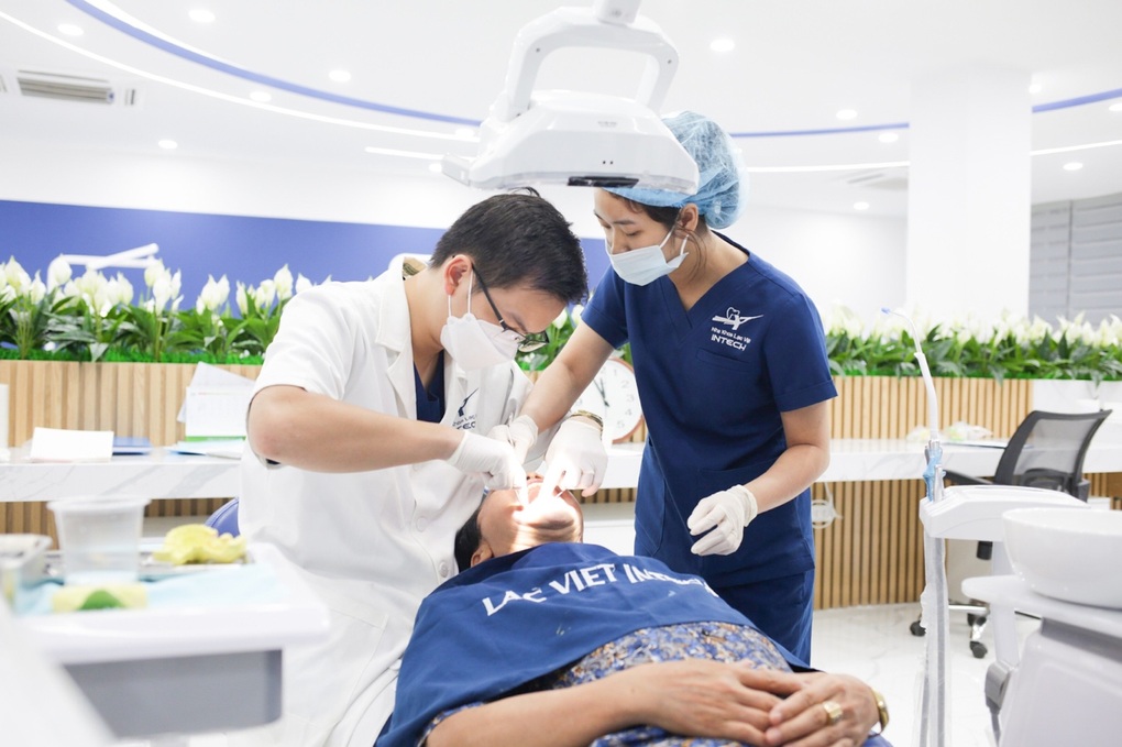 Ứng dụng công nghệ DCT trong quy trình trồng răng implant tại Nha khoa Lạc Việt Intech - 4 Ứng dụng công nghệ DCT trong quy trình trồng răng implant tại Nha khoa Lạc Việt Intech - 4