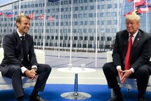 Tiết lộ về “nghệ thuật đàm phán” của ông Macron với ông Trump