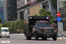 Chiếc xe thùng đặc biệt trong dàn ô tô hộ tống Phó Tổng thống Mỹ