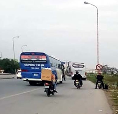 Đề nghị lập chuyên án điều tra nạn tranh giành khách trên Quốc lộ 5