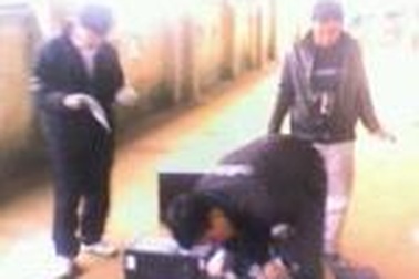 Kẻ gian đột nhập trường học, trộm hụt 14 bộ máy vi tính