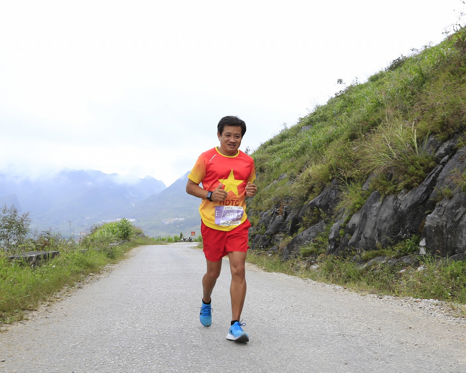 Ông Đoàn Ngọc Hải tiếp tục giành thêm huy chương ở giải marathon - 4 Ông Đoàn Ngọc Hải tiếp tục giành thêm huy chương ở giải marathon - 4