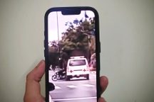Xác minh clip xe cứu thương va chạm với xe máy tại giao lộ ở TPHCM