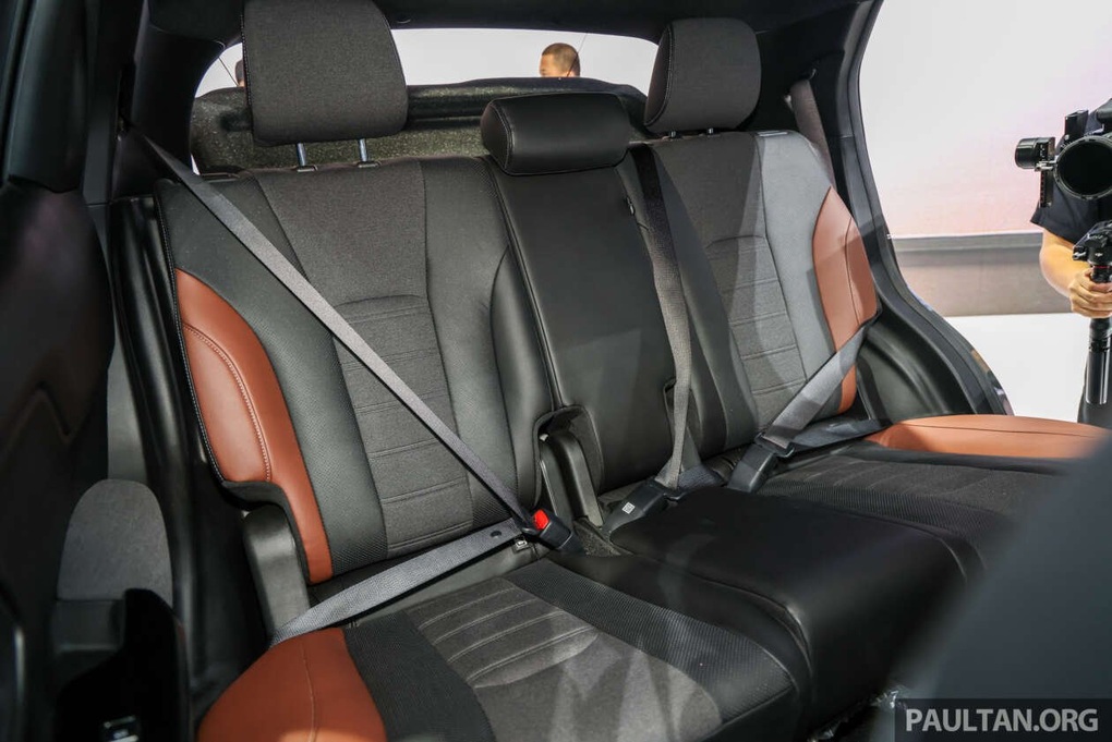 SUV điện Suzuki e Vitara lắp Ấn Độ sẽ bán tại hơn 100 nước, có về Việt Nam? - 4 SUV điện Suzuki e Vitara lắp Ấn Độ sẽ bán tại hơn 100 nước, có về Việt Nam? - 4