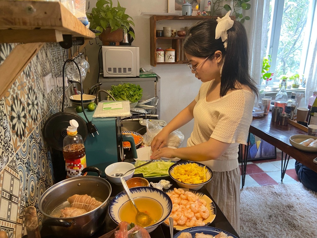 Không gian độc đáo: Nơi người lạ nấu ăn, khiêu vũ và trò chuyện đến sáng - 2 Không gian độc đáo: Nơi người lạ nấu ăn, khiêu vũ và trò chuyện đến sáng - 2