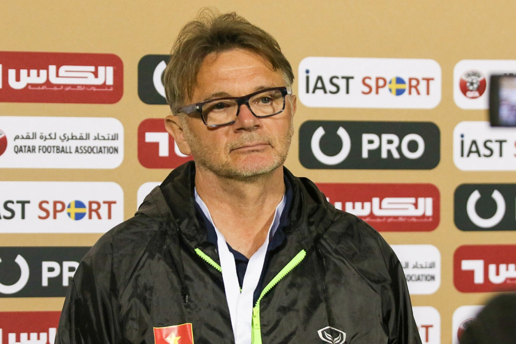 HLV Philippe Troussier: U23 Việt Nam không thể không mắc sai lầm - 1 HLV Philippe Troussier: U23 Việt Nam không thể không mắc sai lầm - 1