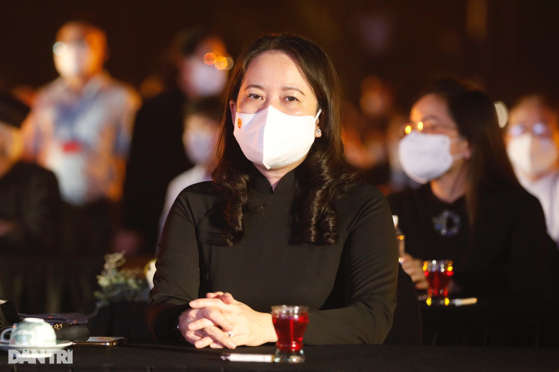 Hình ảnh ấn tượng tại lễ tưởng niệm đồng bào đã mất trong đại dịch Covid-19 - 7