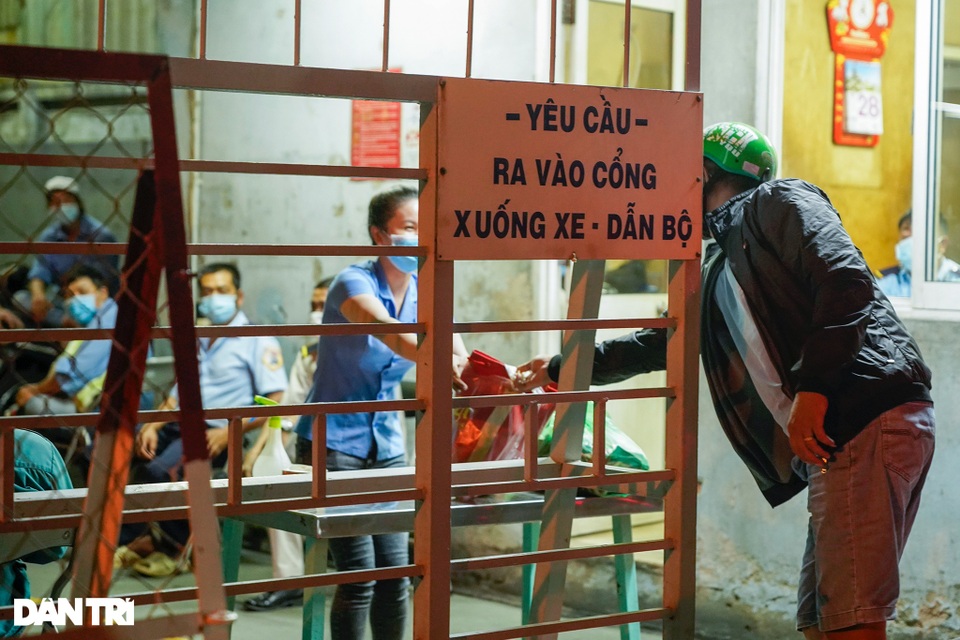 Phong tỏa công ty bếp gas vì có F1 liên quan thai phụ dương tính SARS-CoV-2 - 9 Phong tỏa công ty bếp gas vì có F1 liên quan thai phụ dương tính SARS-CoV-2 - 9