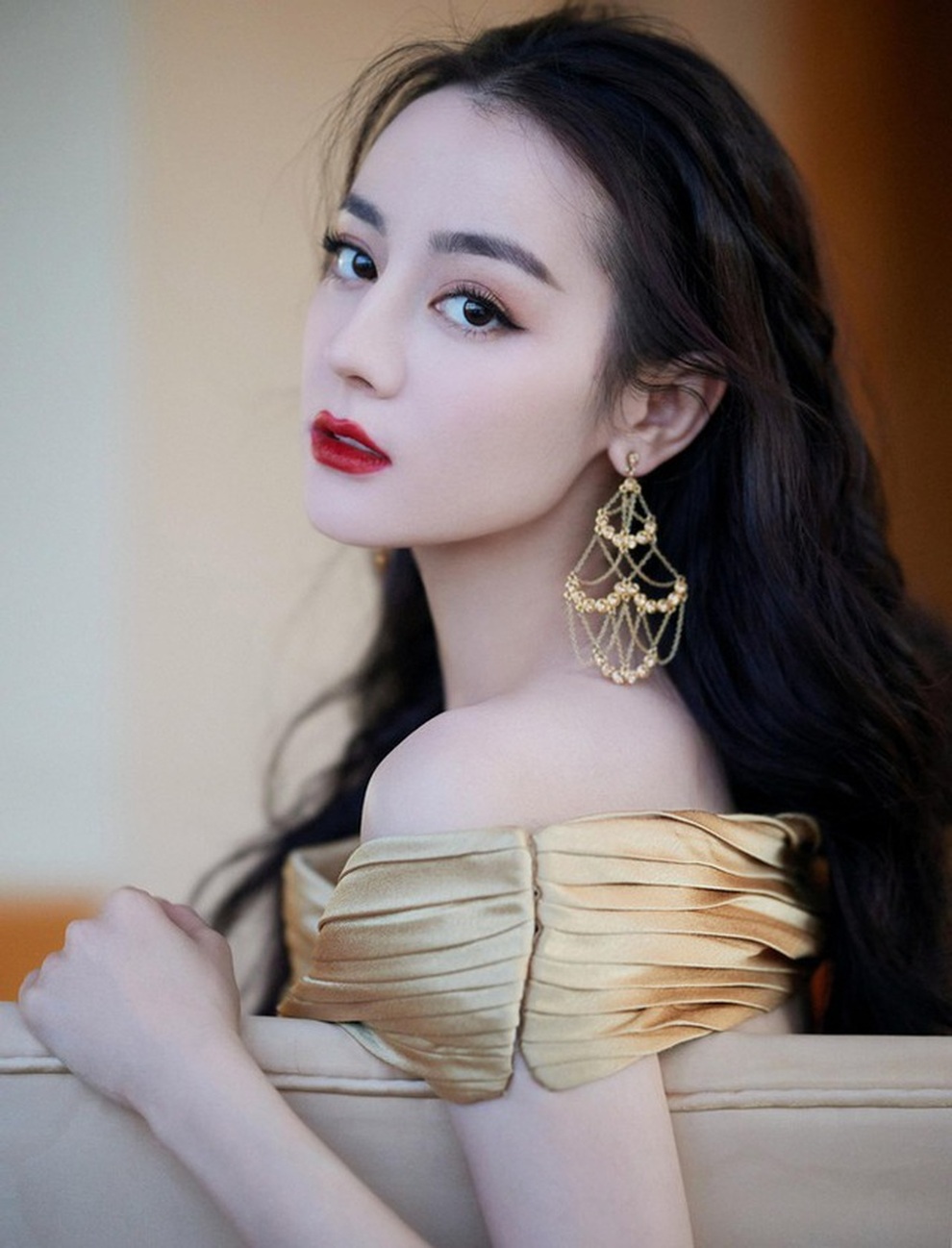 Không phải Phạm Băng Băng, minh tinh đẹp nhất Hoa ngữ là ai? - 4 Không phải Phạm Băng Băng, minh tinh đẹp nhất Hoa ngữ là ai? - 4
