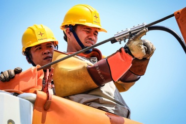 EVNCPC đảm bảo điện trong dịp lễ Noel, tết Dương lịch và tết Nguyên đán 2022