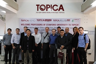 Đoàn Giáo sư đại học Stanford tới Việt Nam thảo luận về E-learning