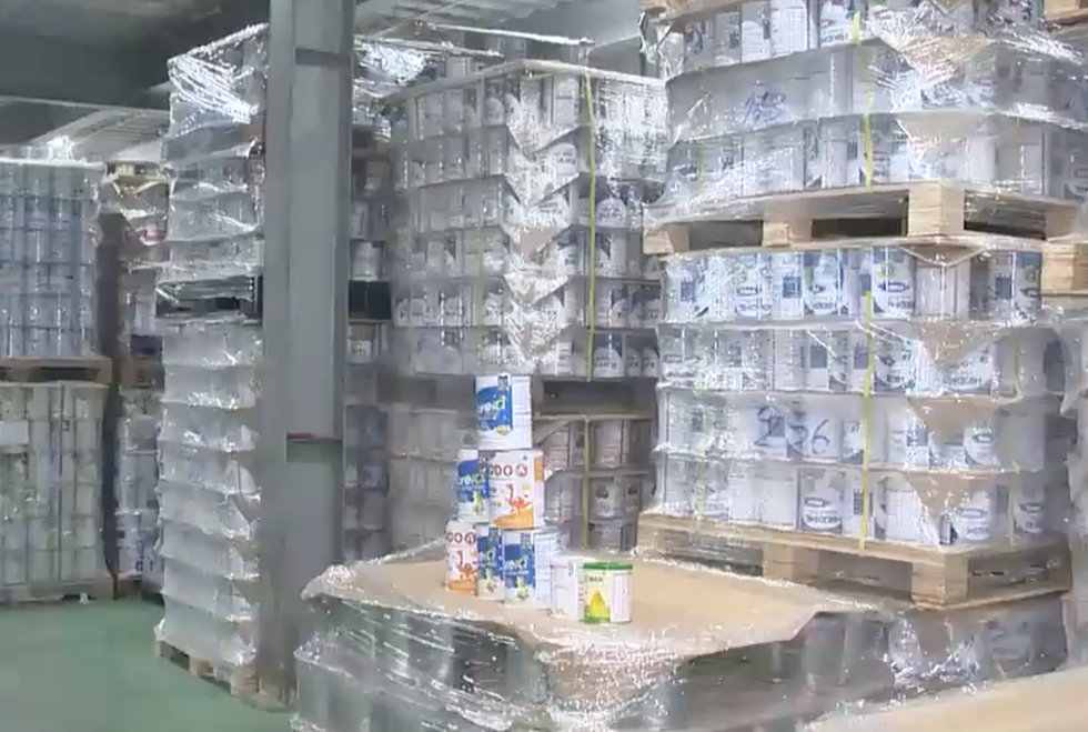 Chiết khấu gấp 3, bán nhiều thưởng vàng: Sữa giả bành trướng nhờ lòng tham - 1 Chiết khấu gấp 3, bán nhiều thưởng vàng: Sữa giả bành trướng nhờ lòng tham - 1