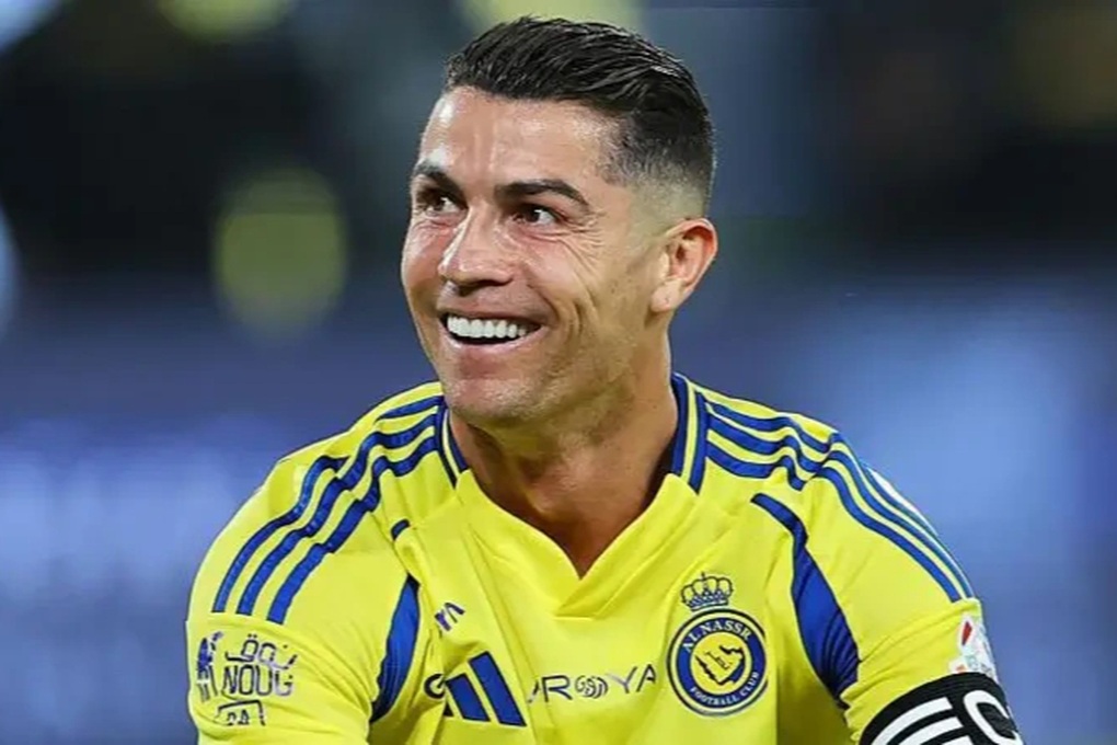 C. Ronaldo speaks frankly about the future after a trophyless season - 1 C. Ronaldo nói thẳng về tương lai sau mùa giải trắng tay - 1