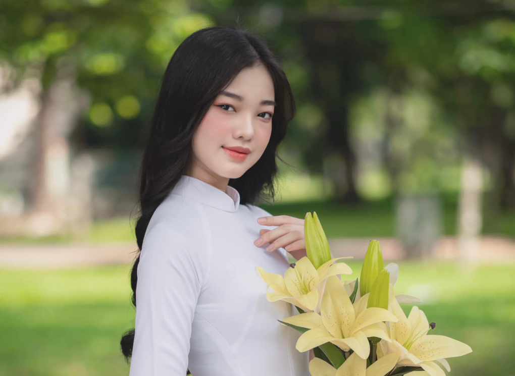 Hot girl Bến Tre gây tiếc nuối ở Hoa hậu Việt Nam giờ ra sao? - 3 Hot girl Bến Tre gây tiếc nuối ở Hoa hậu Việt Nam giờ ra sao? - 3