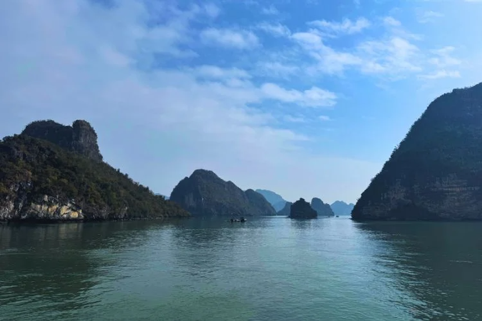 Bán ô tô để lấy tiền sang Việt Nam du lịch, du khách gặp cú sốc nhớ đời - 2 Bán ô tô để lấy tiền sang Việt Nam du lịch, du khách gặp cú sốc nhớ đời - 2