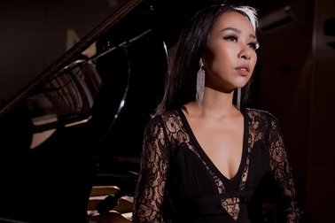 Thảo Trang “xấu lạ” trải lòng về bi kịch bạn trai ngoại quốc qua đời