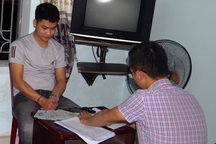 Bắt đối tượng dùng video người phụ nữ vào nhà nghỉ để tống tiền