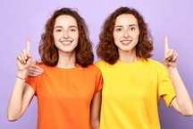 Các cặp song sinh có dấu vân tay giống nhau không?