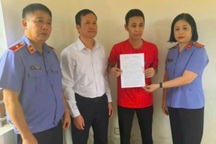 Vụ án “Gà lôi trắng”: Bị cáo được tại ngoại, cấm đi khỏi nơi cư trú