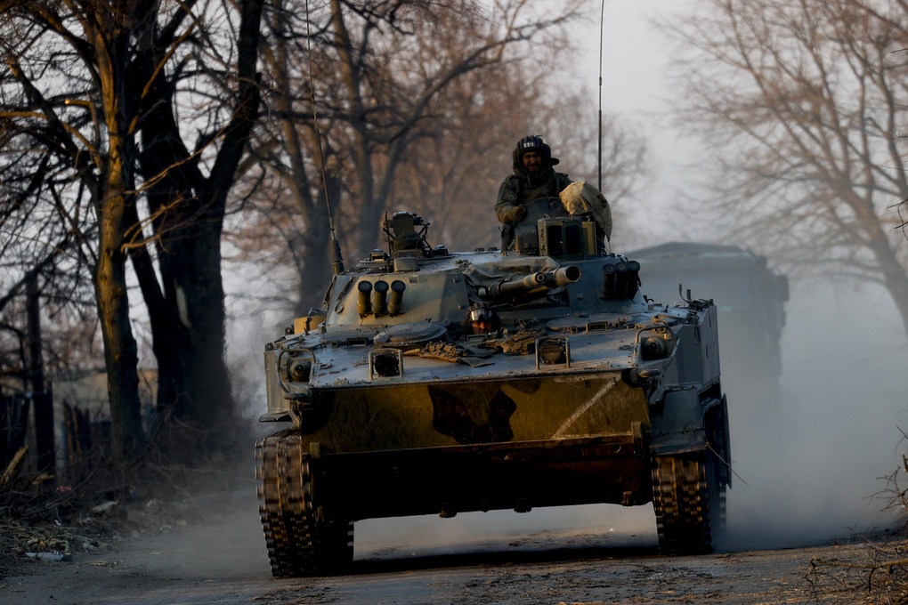 Mỹ hối thúc Nga rút quân khỏi Ukraine - 1 Mỹ hối thúc Nga rút quân khỏi Ukraine - 1