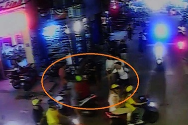 Trinh sát 2 tháng lội bộ bắt nhóm cướp giật khu phố Tây