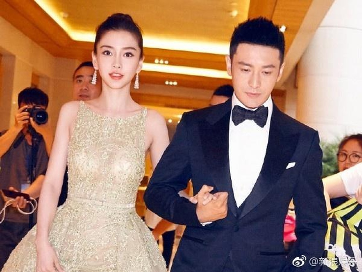 Huỳnh Hiểu Minh và Angelababy ly hôn: Khi ngôn tình chỉ có trên màn ảnh - 4 Huỳnh Hiểu Minh và Angelababy ly hôn: Khi ngôn tình chỉ có trên màn ảnh - 4