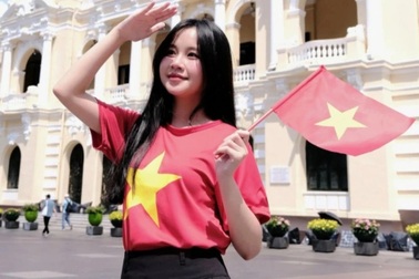 Chi 30 triệu đồng đặt phòng Tổng thống ở khách sạn 5 sao để xem diễu binh