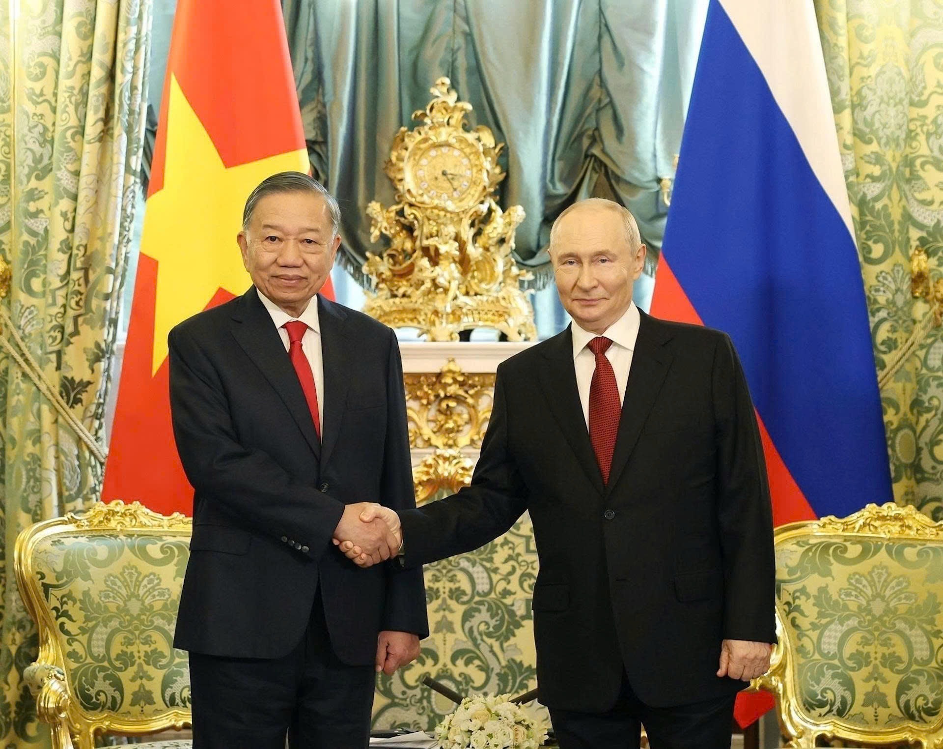 Tổng thống Nga Putin đón Tổng Bí thư, Chủ tịch nước Tô Lâm tại Điện Kremlin - 4 Tổng thống Nga Putin đón Tổng Bí thư, Chủ tịch nước Tô Lâm tại Điện Kremlin - 4