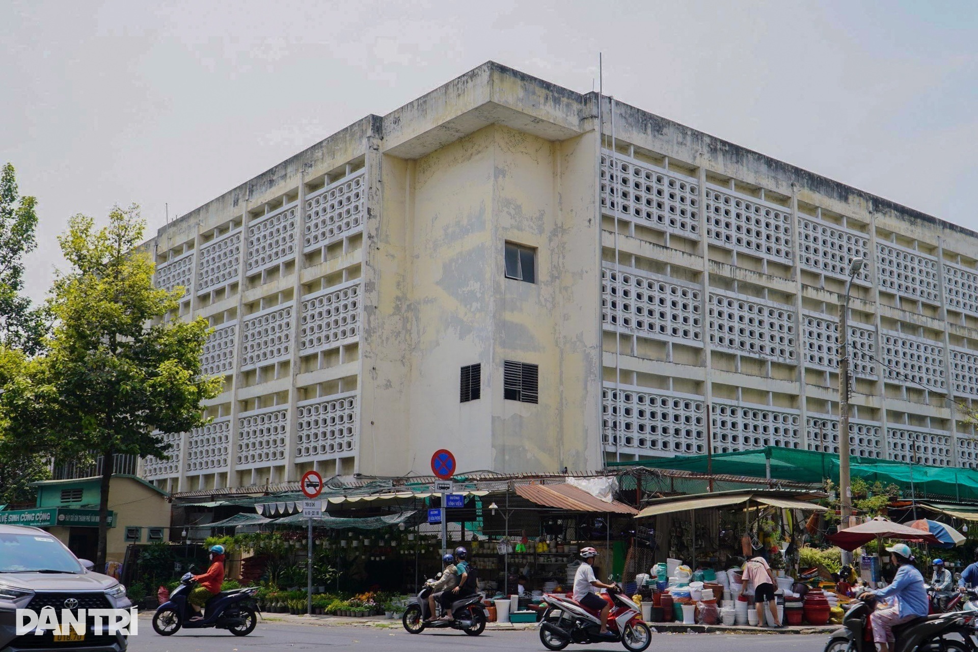 Khu đất vàng hơn 10.000m2 ở TPHCM sắp bị cưỡng chế - 12 Khu đất vàng hơn 10.000m2 ở TPHCM sắp bị cưỡng chế - 12