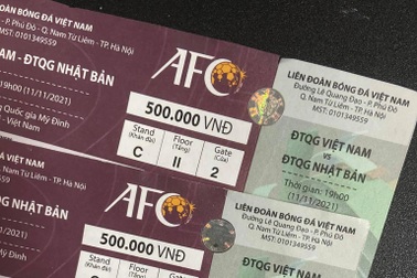 Vé xem trận Việt Nam - Nhật Bản bán tràn lan trên mạng với giá cao