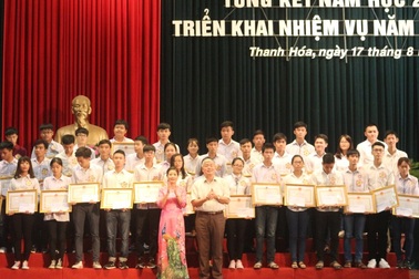 Thanh Hóa: Kiểm soát chặt chẽ việc ký hợp đồng lao động, tuyển dụng giáo viên