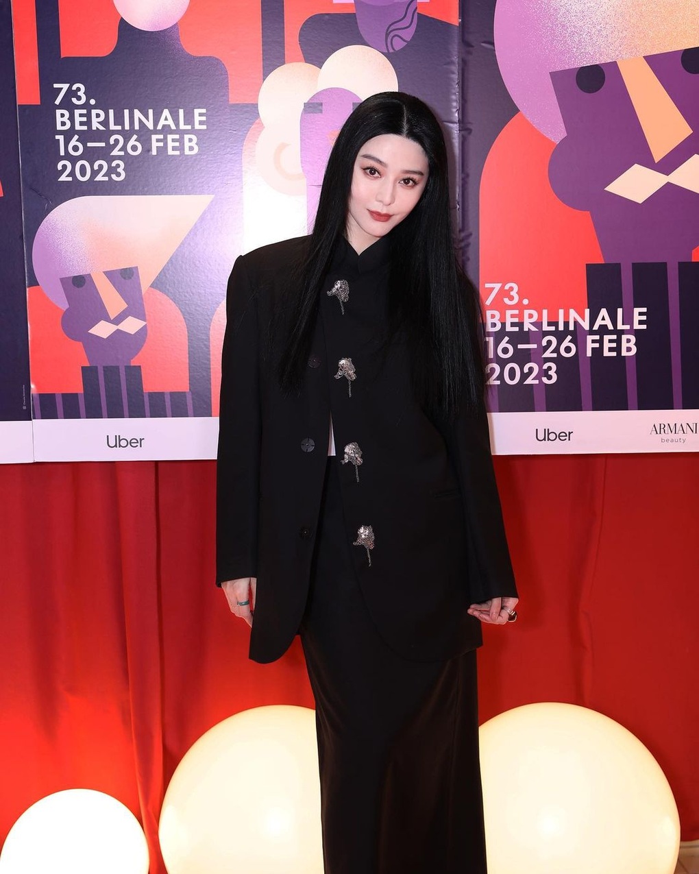 Phong cách quyến rũ của nữ hoàng thảm đỏ Phạm Băng Băng ngày trở lại - 9 Phong cách quyến rũ của nữ hoàng thảm đỏ Phạm Băng Băng ngày trở lại - 9