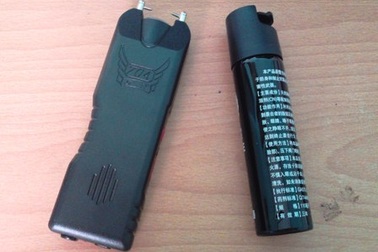 Truy bắt băng cướp dùng roi điện gây án