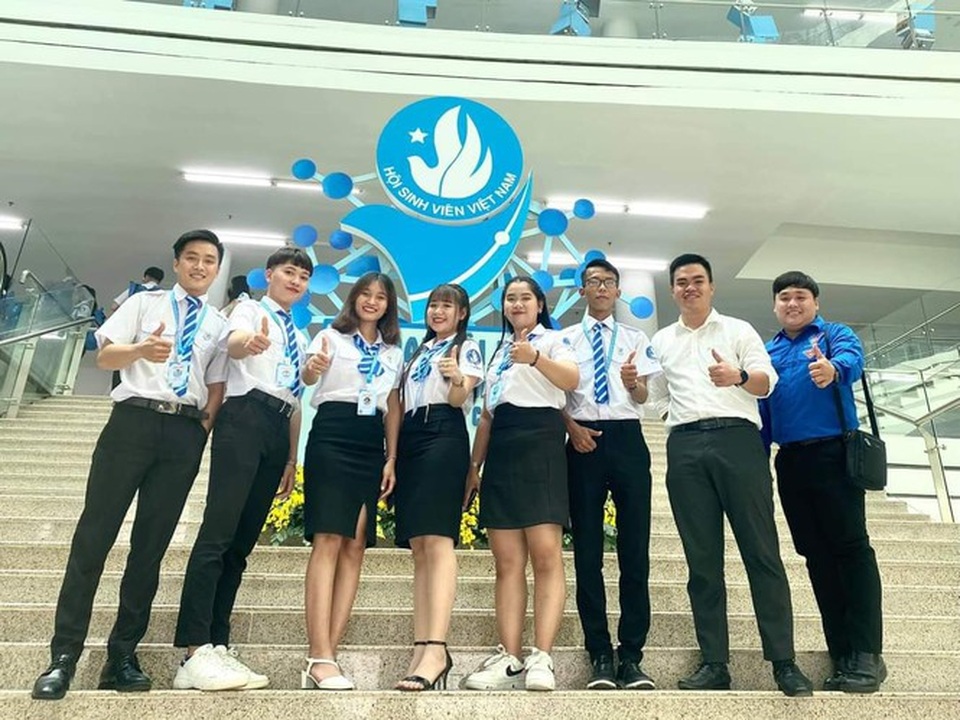 Nam thần Chủ tịch Hội sinh viên với cú đúp giải thưởng danh giá - 5 Nam thần Chủ tịch Hội sinh viên với cú đúp giải thưởng danh giá - 5