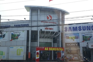 Bắt giám đốc cửa hàng điện máy Phan Khang