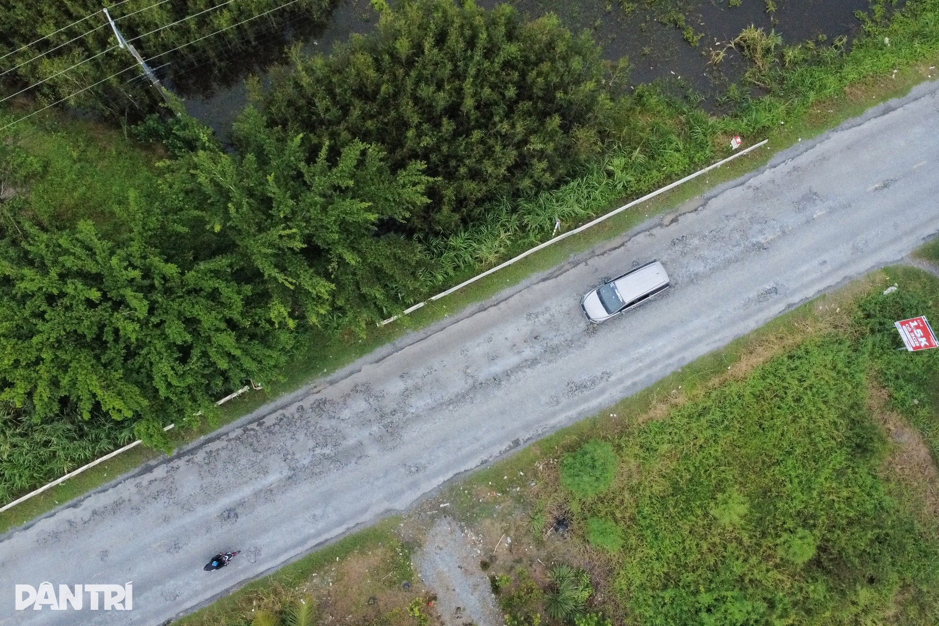 Quốc lộ 62 ở Tây Ninh xuống cấp nghiêm trọng, mặt đường chi chít “ổ gà” - 9 Quốc lộ 62 ở Tây Ninh xuống cấp nghiêm trọng, mặt đường chi chít “ổ gà” - 9