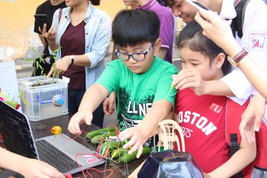 Hà Nội: Nhiều nhà "khoa học nhí" hội tụ trong ngày hội STEM