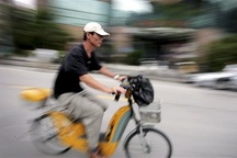 Trung Quốc “đau đầu” với xe đạp điện