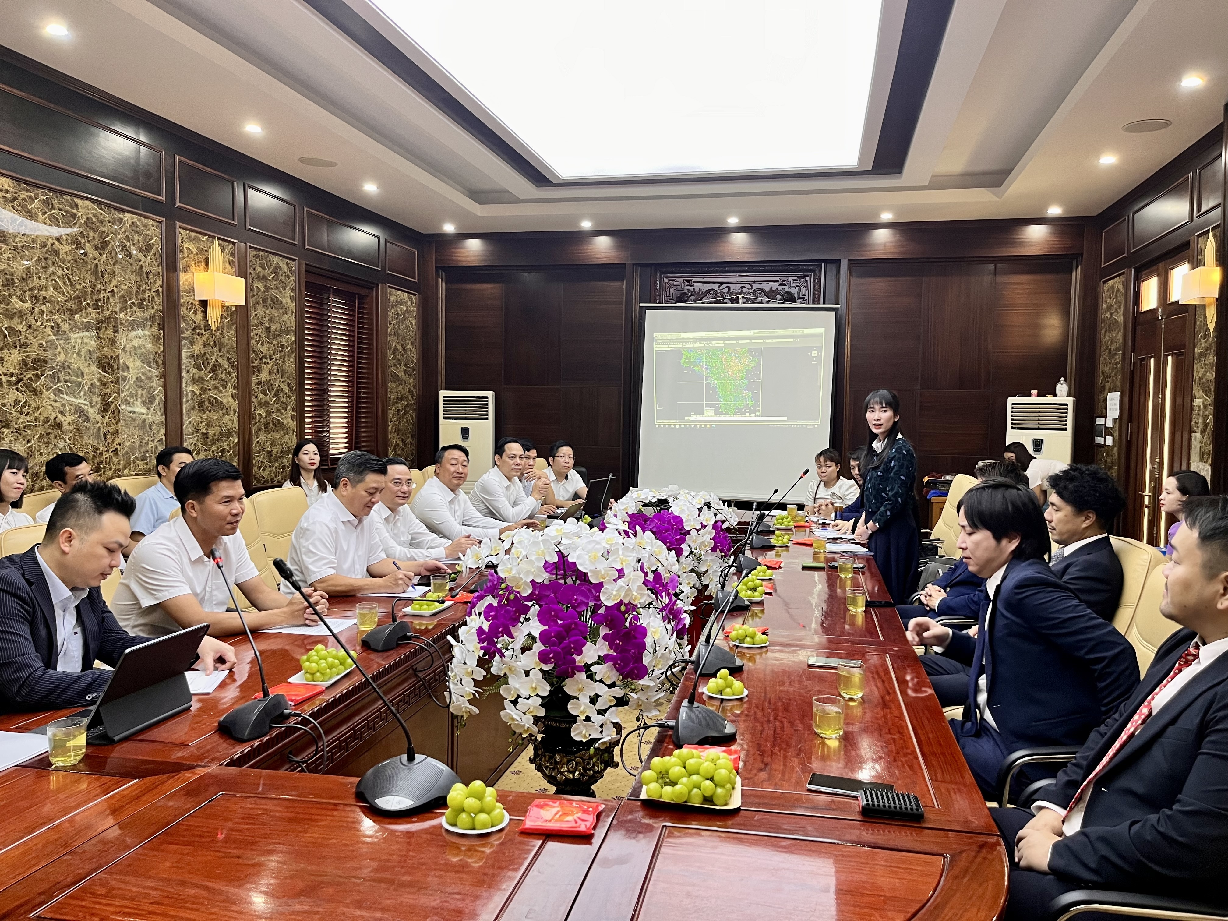 タインオアイ地区が会合を開き、日本企業に投資を呼びかける - 1