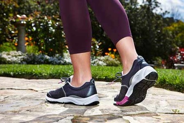 6 loại giầy nên vứt bỏ