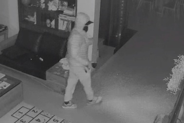 "Siêu trộm" 6 tiền án đột nhập biệt thự ở Hà Nội chỉ bằng một con dao